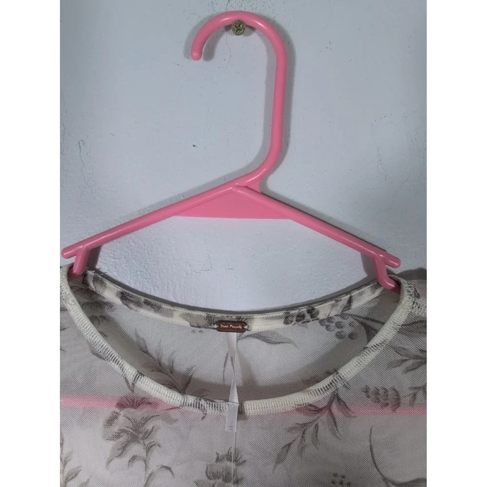 Free People Bettys Garden Top sz S Neutral Combo Ivory NWT's $68 Sheer LS
